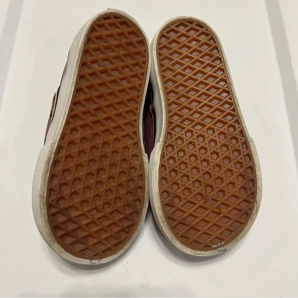 Vans Kids Sneakers Burgundy Camouflage Slip On Shoes 5.5 Toddler Stretchy Laces - Picture 7 of 8